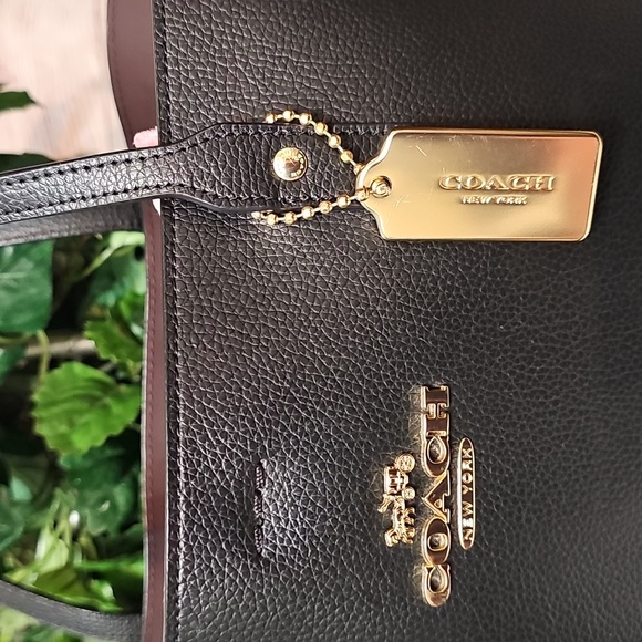 Coach Black Pebbled Leather Town Tote Bag NWOT - Picture 5 of 11